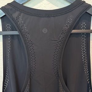 🖤 LULULEMON TANK TOP 🖤